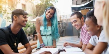 New Federal Education Grants: Your Guide to $7,395 in 2025 - Cover Image